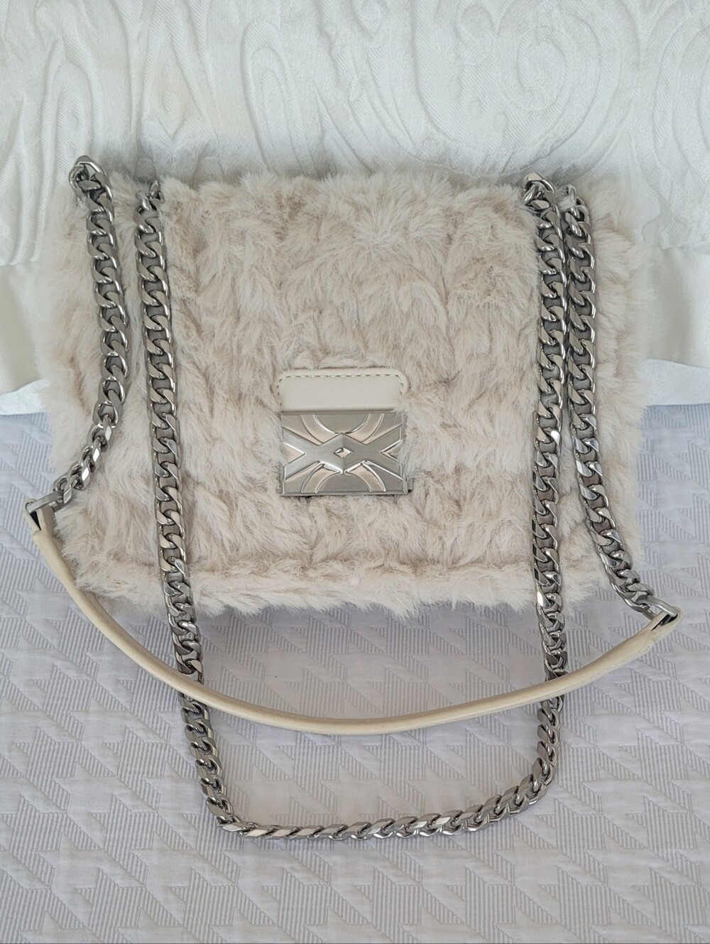 United Colors Of Benetton Crossbody Bag